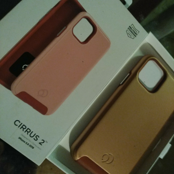 Brand New I phone cruss case - Picture 2 of 8
